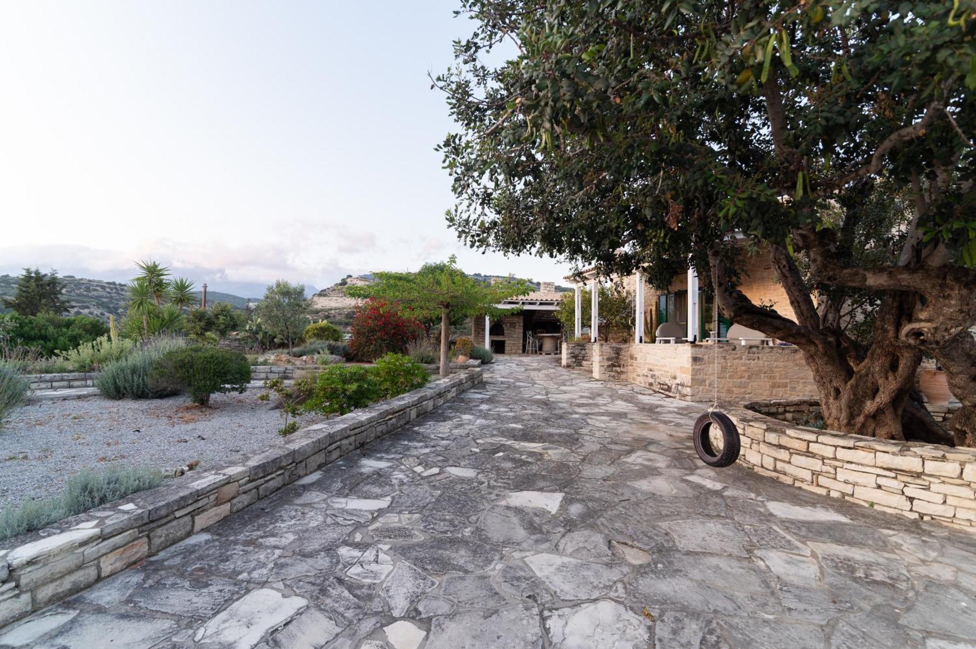 Carob Villa Moirai Екстер'єр фото