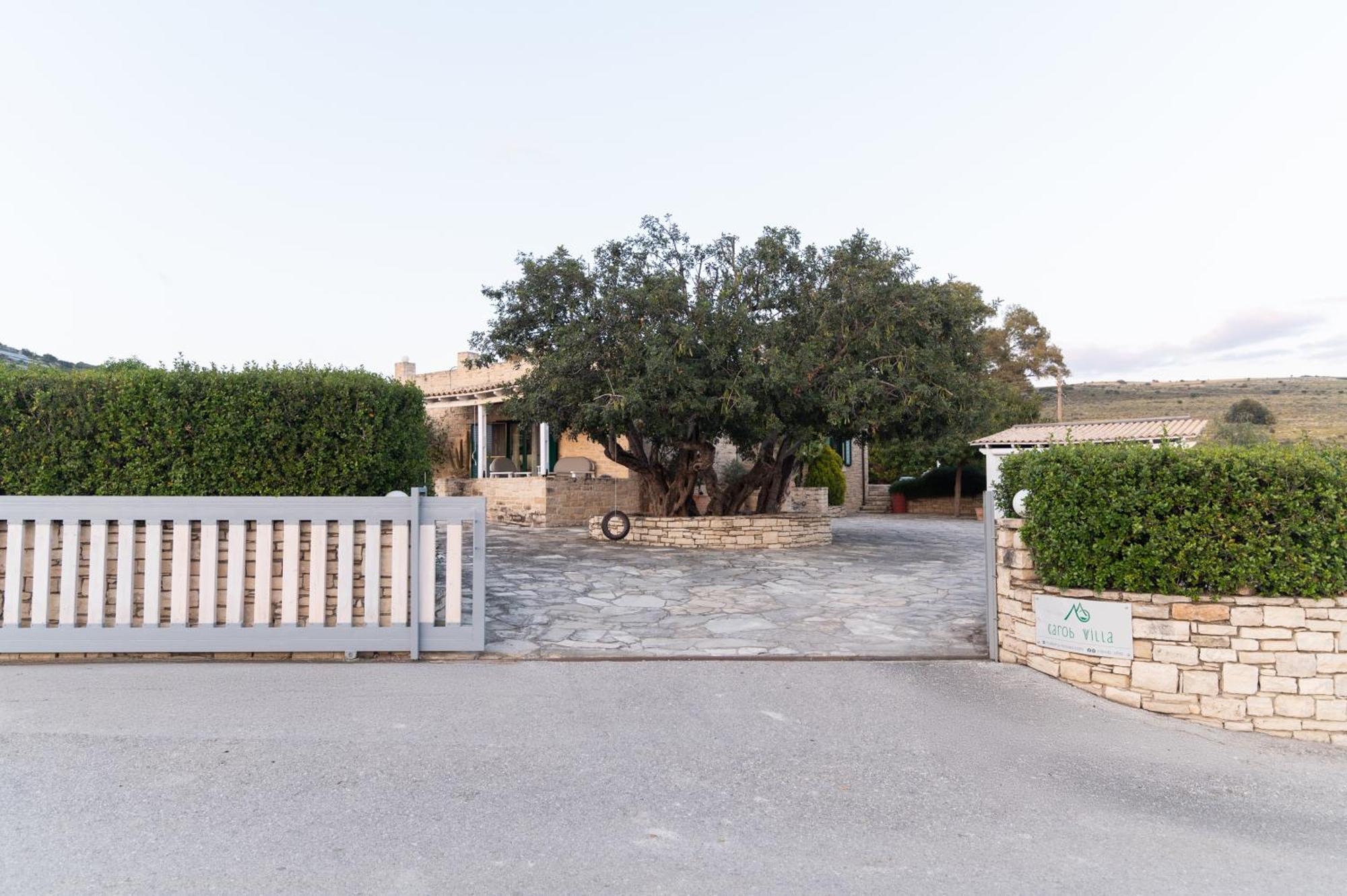 Carob Villa Moirai Екстер'єр фото