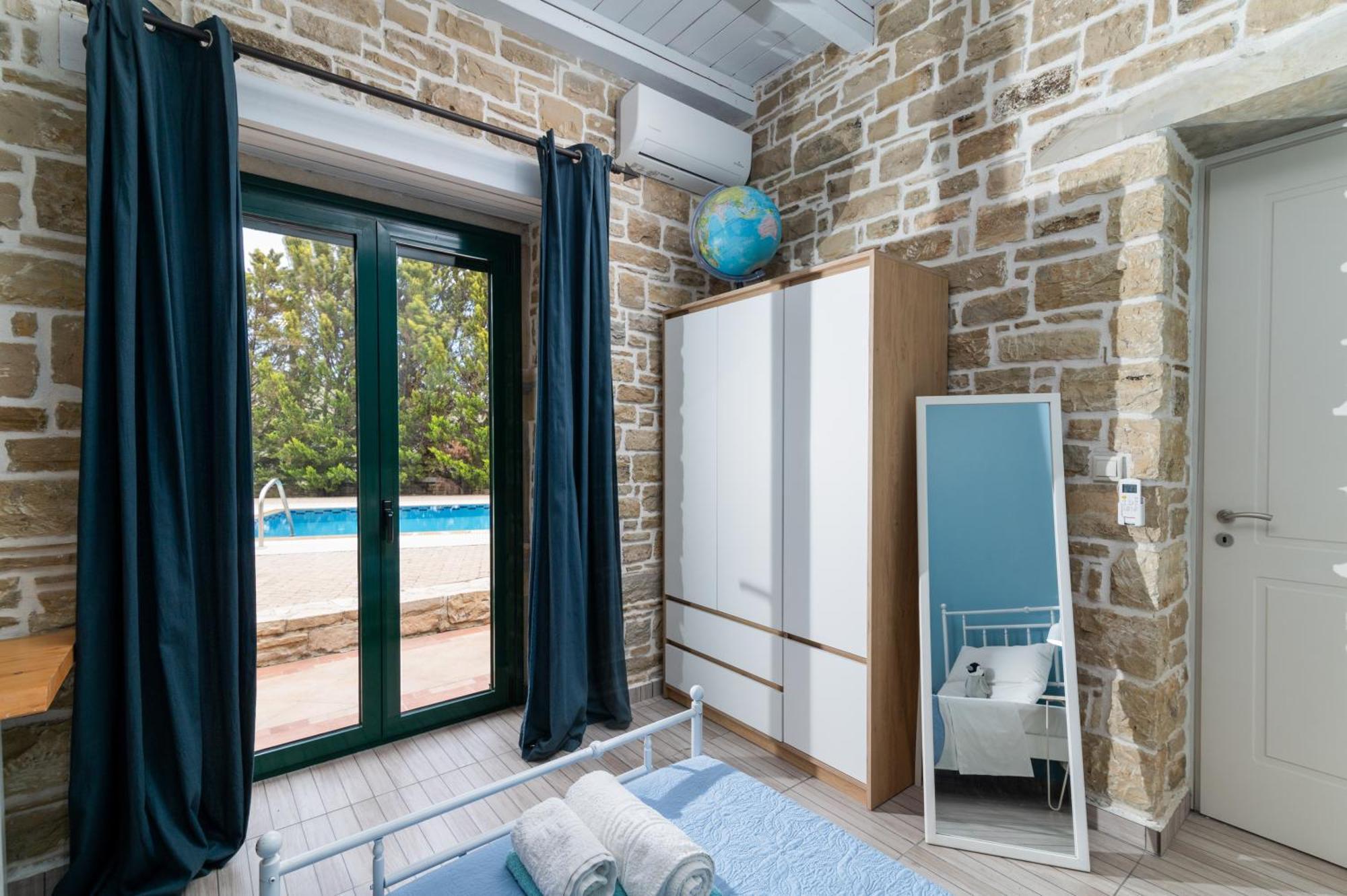 Carob Villa Moirai Екстер'єр фото